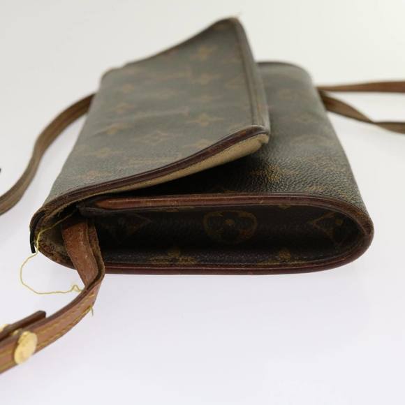 LOUIS VUITTON Monogram Pochette Twin GM Shoulder Bag M51852 LV Auth 69717 - Picture 6 of 16